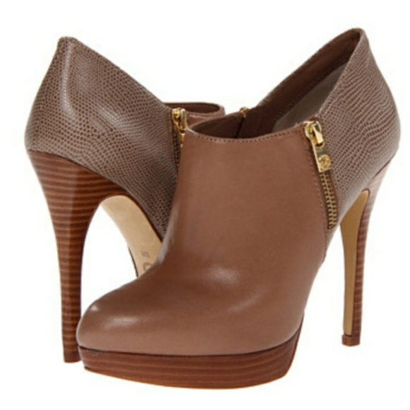 Michael Kors leather booties - Picture 7 of 8